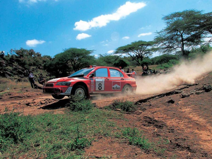  Mitsubishi Lancer Evolution VII WRC 2001 года  (фото 16 из 38)